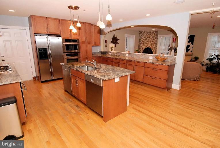 9213 Wire Avenue Silver Spring, MD 20901 - Photo 8 of 24 Kitchen/Family Room