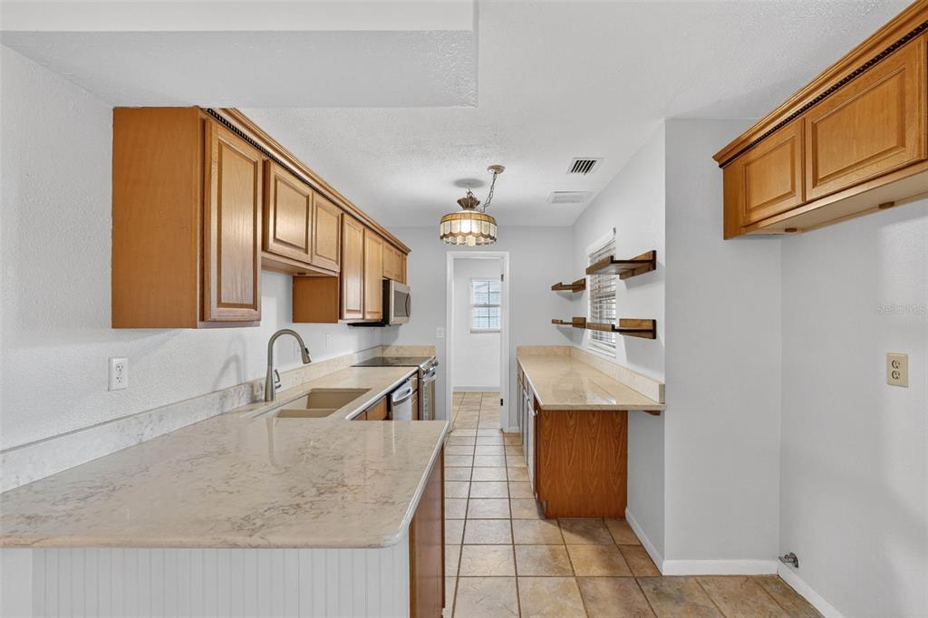 309 North 8th Street Dundee, FL 33838 - Photo 17 of 91