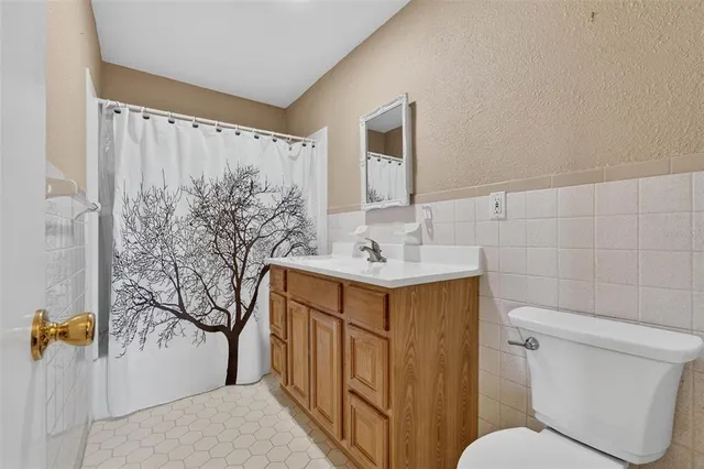 $295,000 | 309 North 8th Street, Dundee, FL 33838