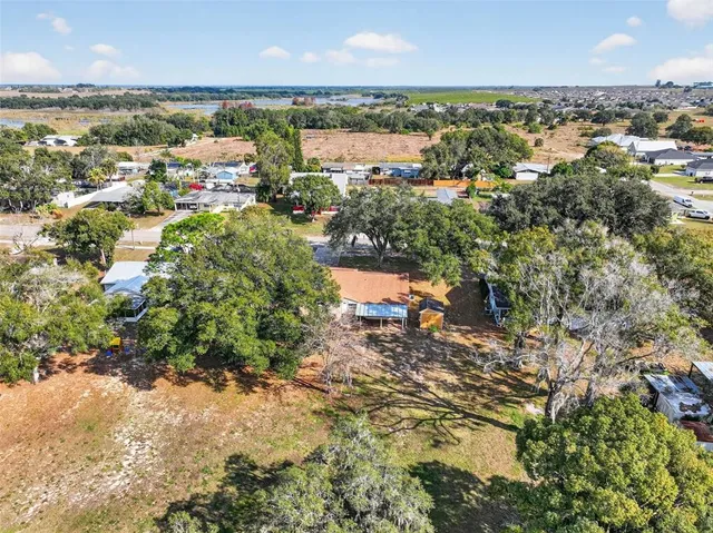 $295,000 | 309 North 8th Street, Dundee, FL 33838