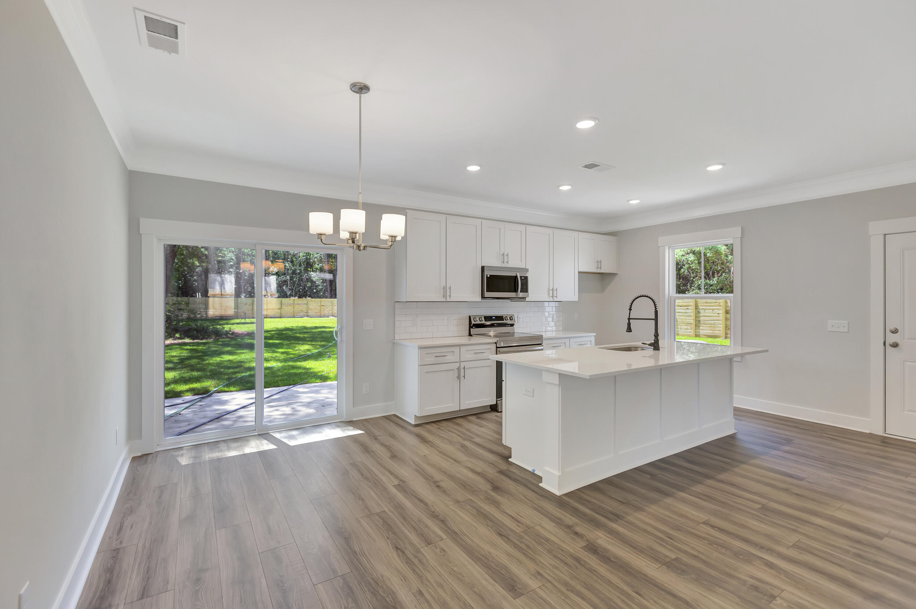 6339 North Highway 17 Awendaw, SC 29429 - Photo 9 of 15 296A0326