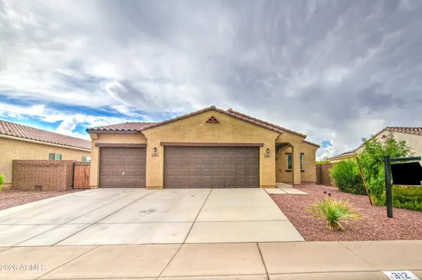 $365,000 | 312 East Rio Place, Casa Grande, AZ 85122
