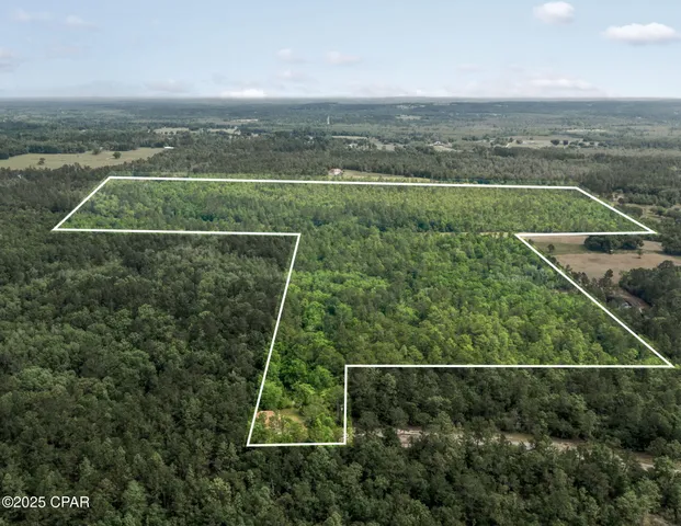 $425,000 | 3100 Alhambra Drive, Chipley, FL 32428