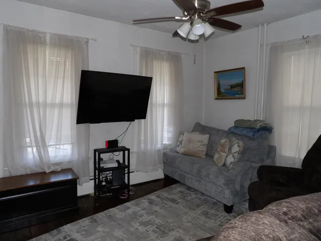 $225,000 | 59 Cherry Street, Rutland, VT 05701