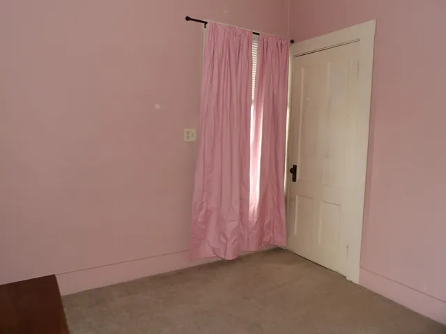 $225,000 | 59 Cherry Street, Rutland, VT 05701