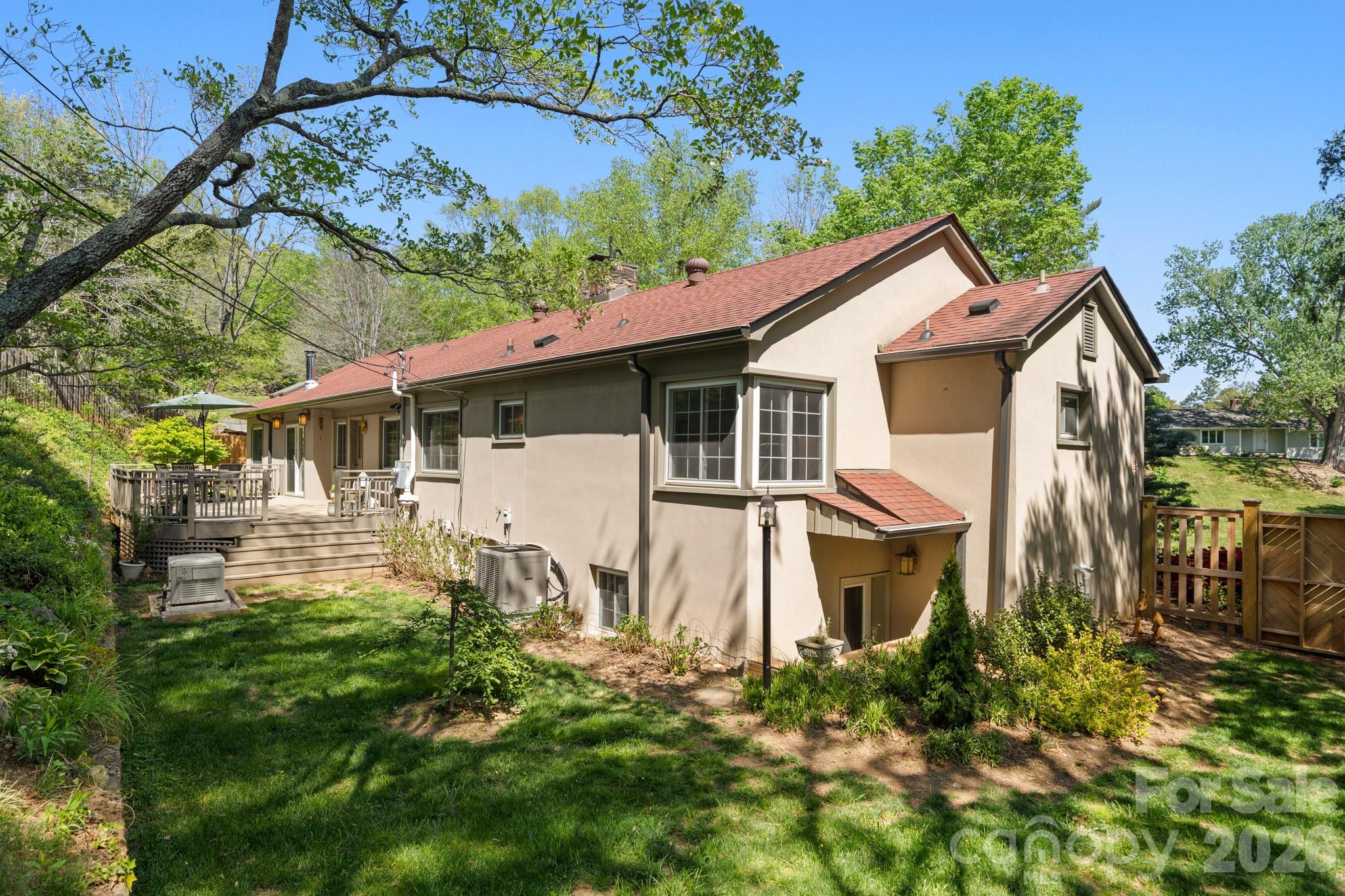 43 Martindale Road Asheville, NC 28804 - Photo 5 of 48