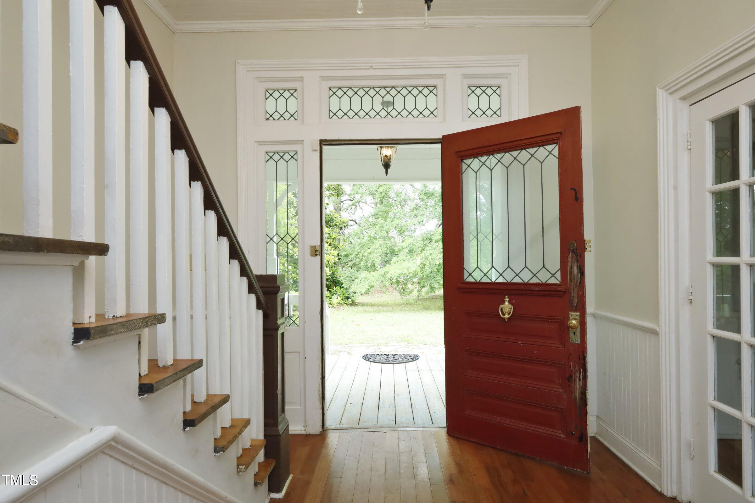 7129 Dexter Road Oxford, NC 27565 - Photo 14 of 85 10Foyer