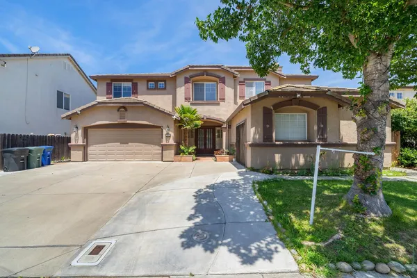 $899,000 | 2105 Steinbeck Drive, Modesto, CA 95356