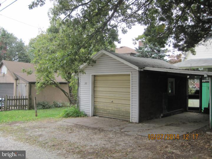 27 Ridley Avenue Aldan, PA 19018 - Photo 11 of 11 Garage