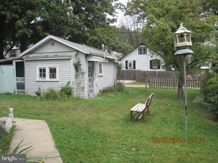 27 Ridley Avenue Aldan, PA 19018 - Photo 8 of 11 Back Yard