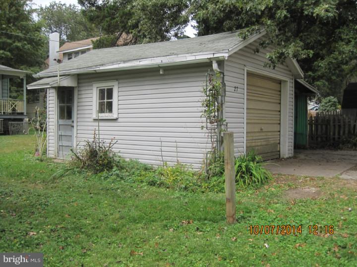 27 Ridley Avenue Aldan, PA 19018 - Photo 9 of 11 Garage