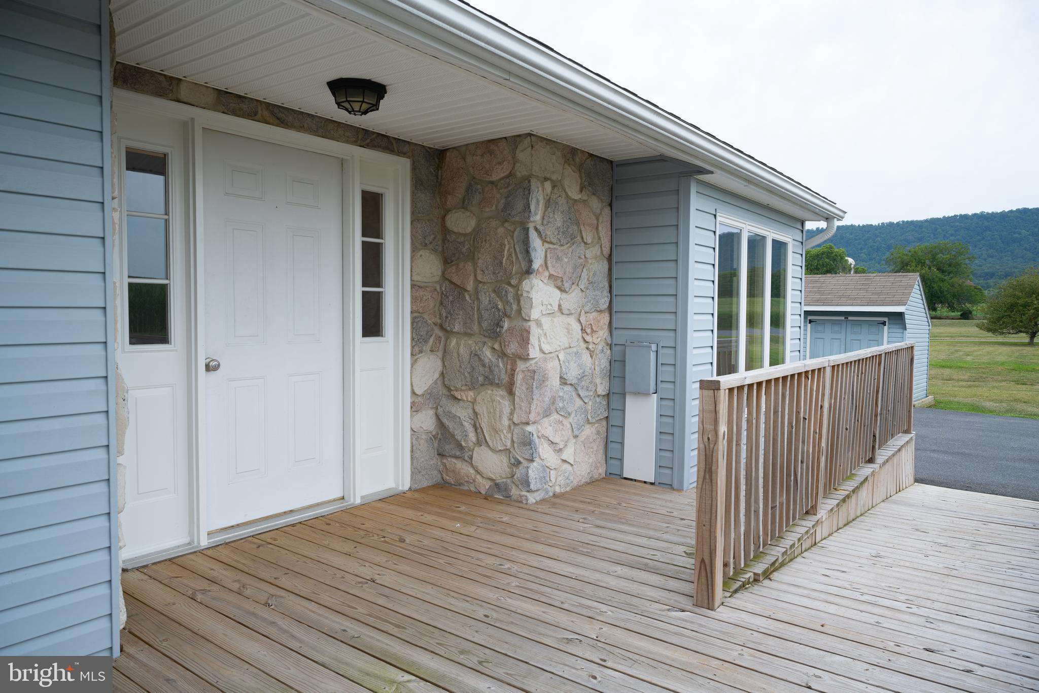 13639 Barnhart Road Clear Spring, MD 21722 - Photo 4 of 32 Front door handicap ramp