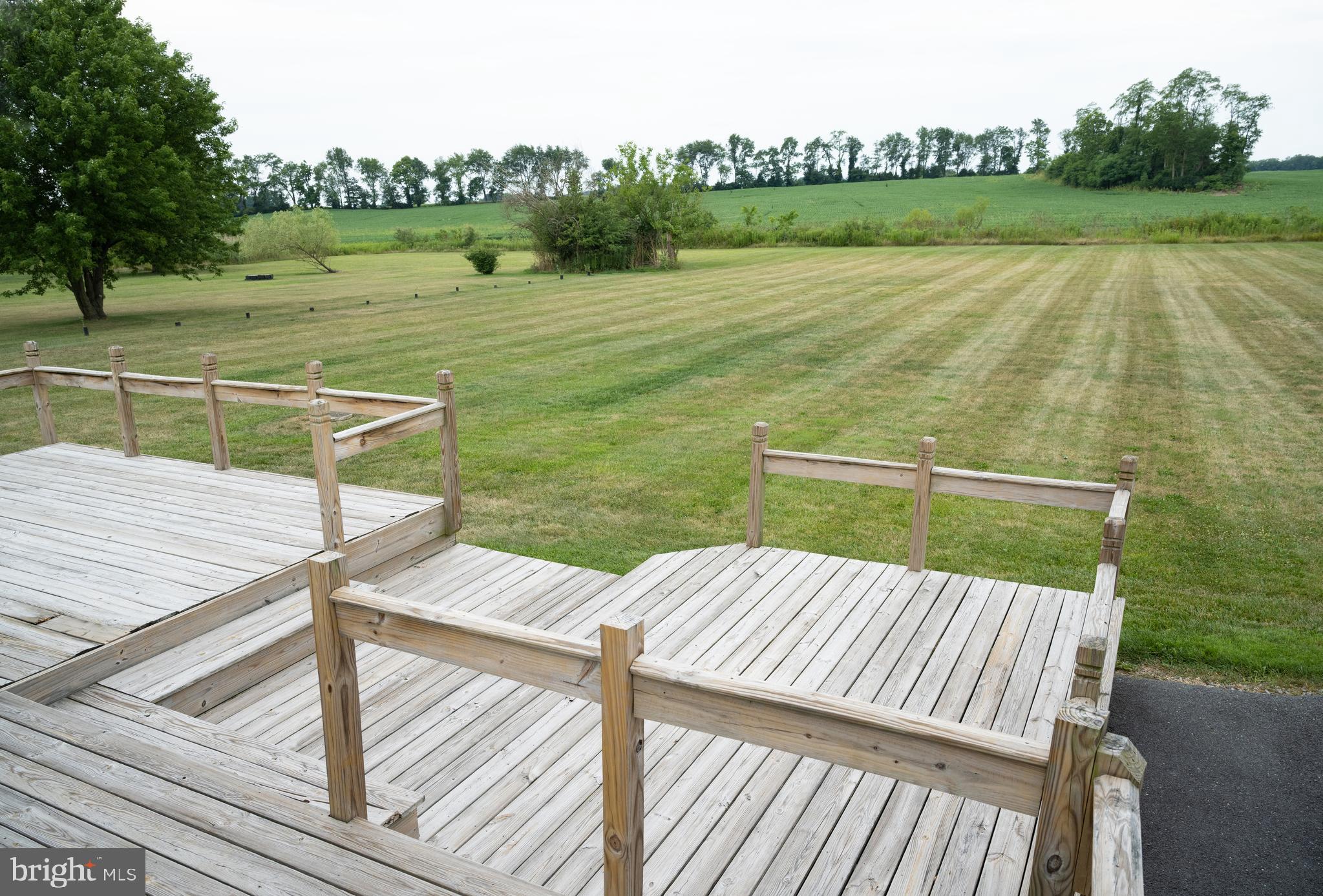 13639 Barnhart Road Clear Spring, MD 21722 - Photo 7 of 32 Rear deck backyard