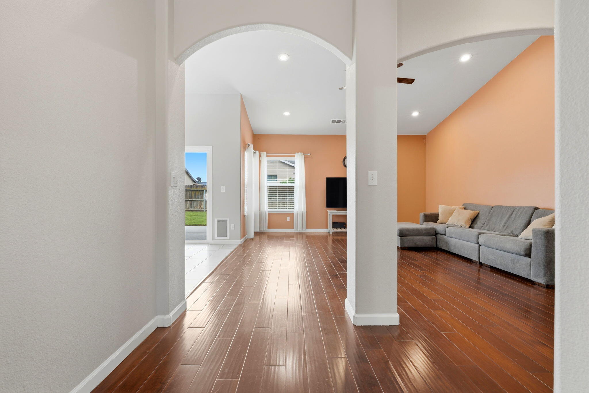 1497 Persimmon Street Lemoore, CA 93245 - Photo 6 of 51