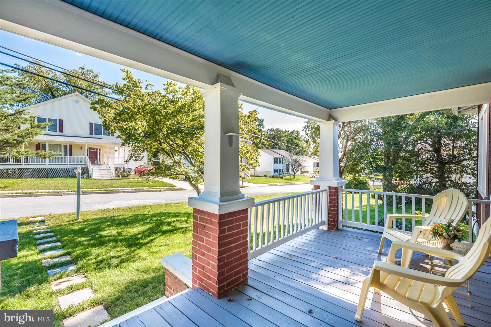 9402 North Laurel Road Laurel, MD 20723 - Photo 28 of 30 Front Porch