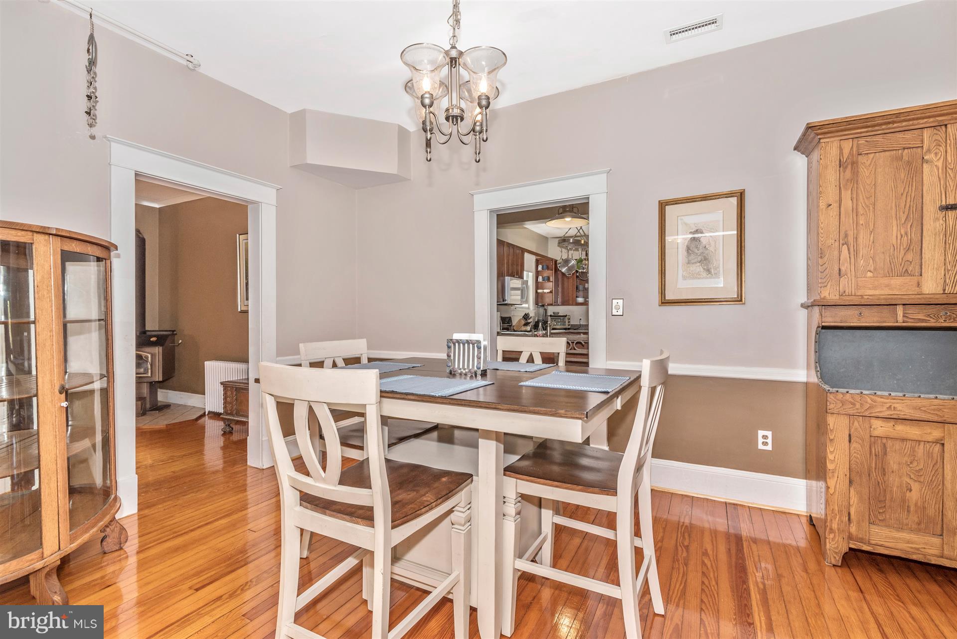 9402 North Laurel Road Laurel, MD 20723 - Photo 5 of 30 Dining Room