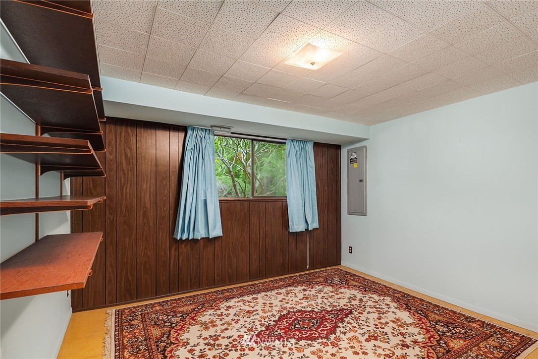 18005 145th Avenue Southeast Renton, WA 98058 - Photo 17 of 20 Gallery Image 17