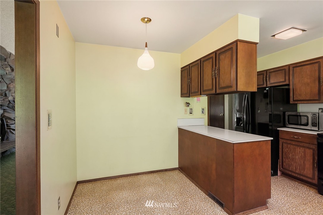 18005 145th Avenue Southeast Renton, WA 98058 - Photo 8 of 20 Gallery Image 8