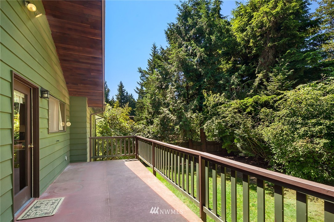 18005 145th Avenue Southeast Renton, WA 98058 - Photo 9 of 20 Gallery Image 9