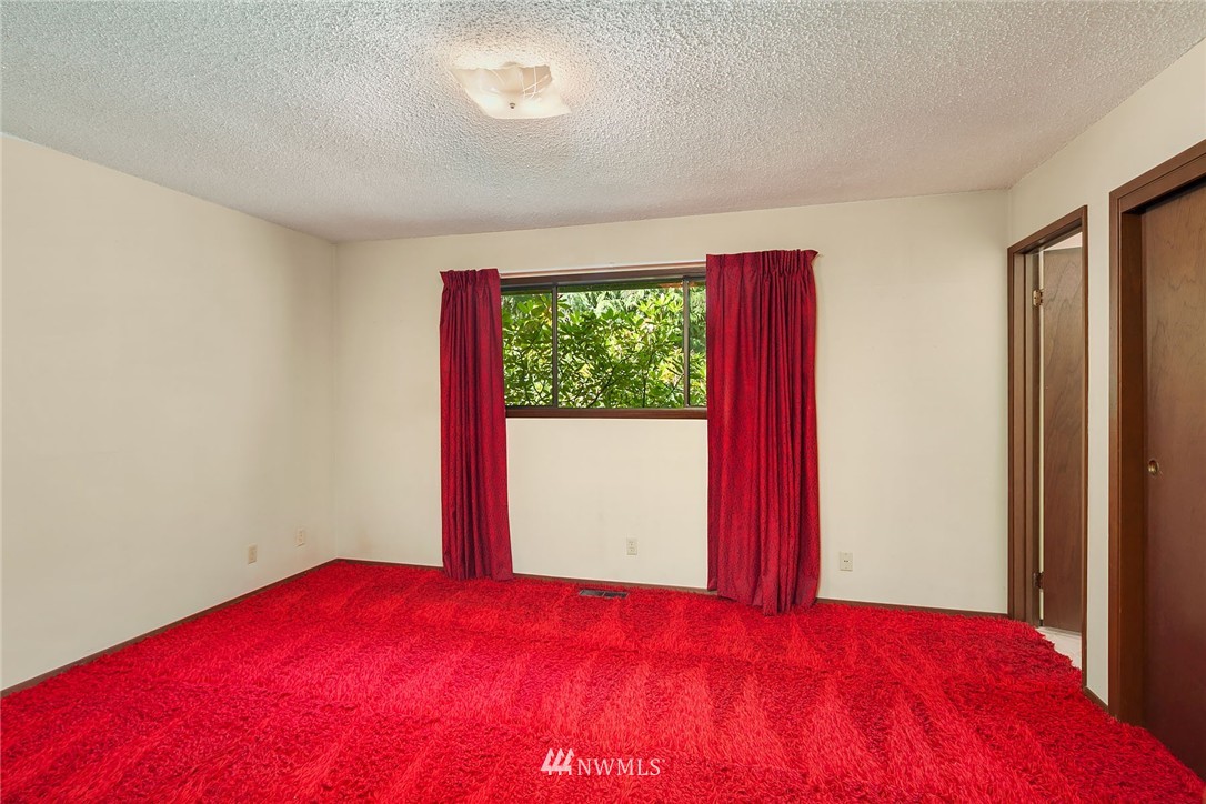 18005 145th Avenue Southeast Renton, WA 98058 - Photo 10 of 20 Gallery Image 10