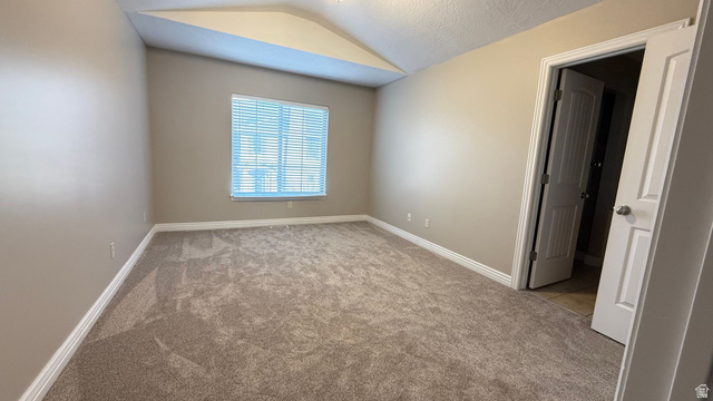 6784 950 East Midvale, UT 84047 - Photo 6 of 11