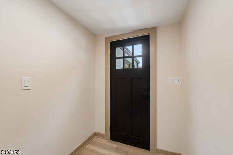 15 Elberta Road Maplewood, NJ 07040 - Photo 18 of 36