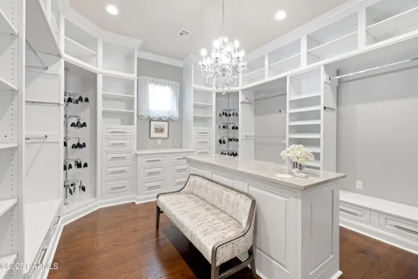 $5,400,000 | 235 North Fieldspan Road, Unit D, Scott, LA 70583