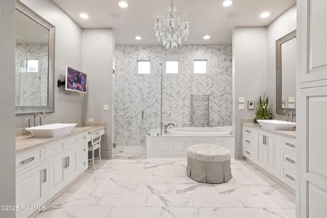 $5,500,000 | 235 North Fieldspan Road, Unit D, Scott, LA 70583