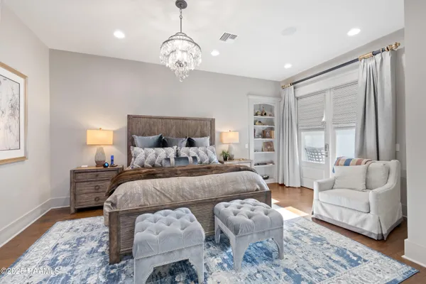 $5,400,000 | 235 North Fieldspan Road, Unit D, Scott, LA 70583