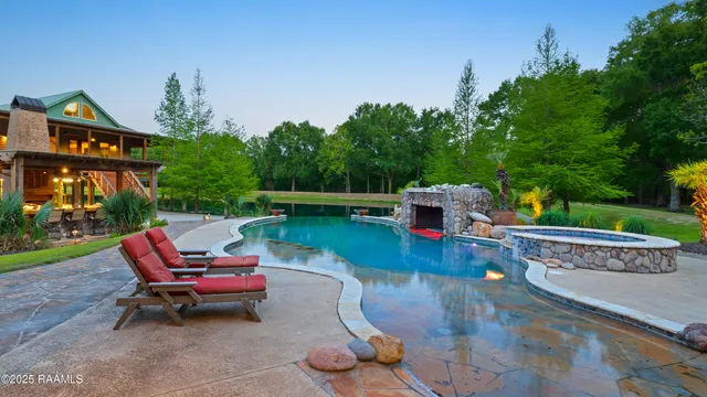 $5,500,000 | 235 North Fieldspan Road, Unit D, Scott, LA 70583