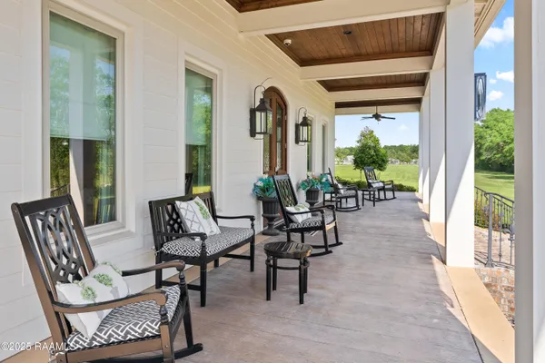 $5,400,000 | 235 North Fieldspan Road, Unit D, Scott, LA 70583