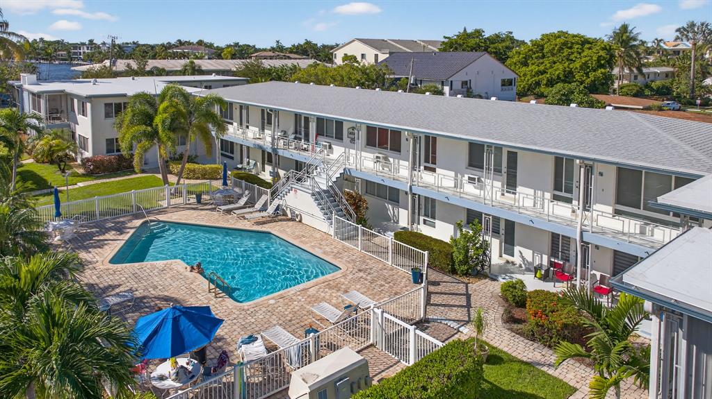 3201 Southeast 12th Street, Unit C2 Pompano Beach, FL 33062 - Photo 36 of 57