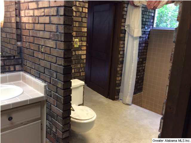 500 Miller Circle Pelham, AL 35124 - Photo 26 of 32