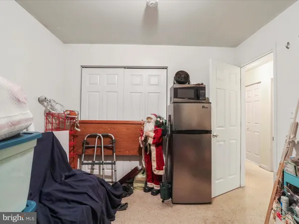 $450,000 | 11 Galbus Court, Falling Waters, WV 25419