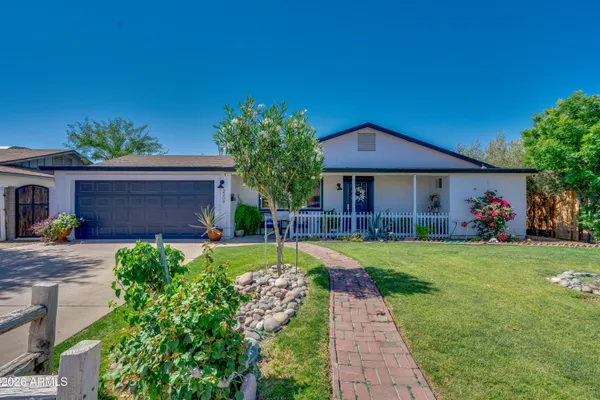 $529,990 | 2209 West Edgewood Avenue, Mesa, AZ 85202