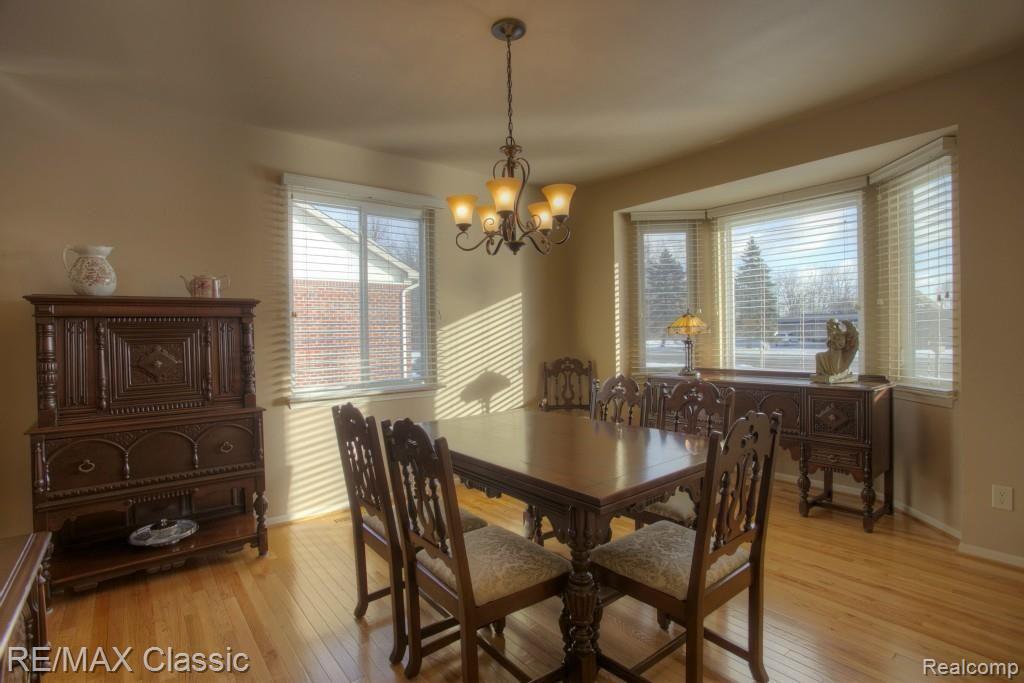 8577 North Canton Center Road Canton, MI 48187 - Photo 3 of 24 Dining Room