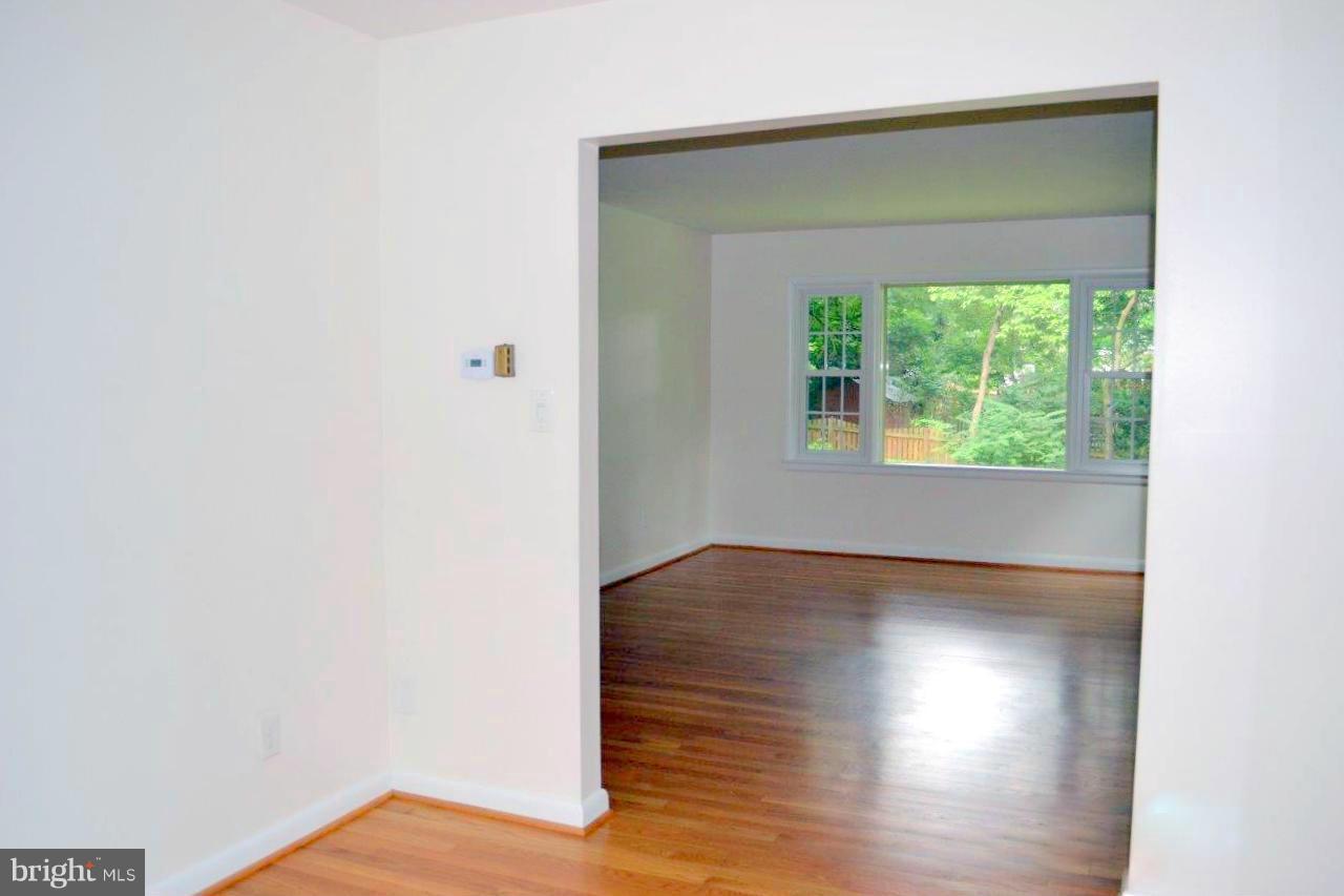 2839 Cedarest Road Fairfax, VA 22031 - Photo 7 of 29 Dining Room