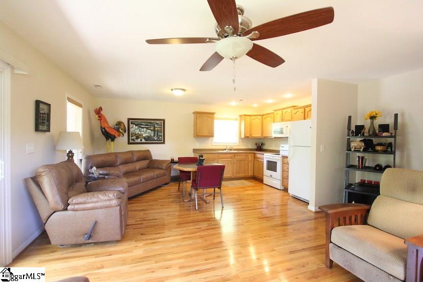 2364 County Line Road Cross Hill, SC 29332 - Photo 4 of 35 Gallery Image 4