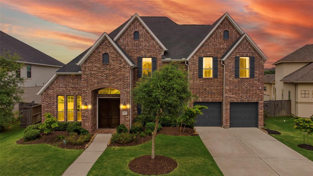 Welcome home to 2602 Rainflower Meadow Lane in the highly sought after community of Avalon at Spring Green. Welcome to beauty and elegance.