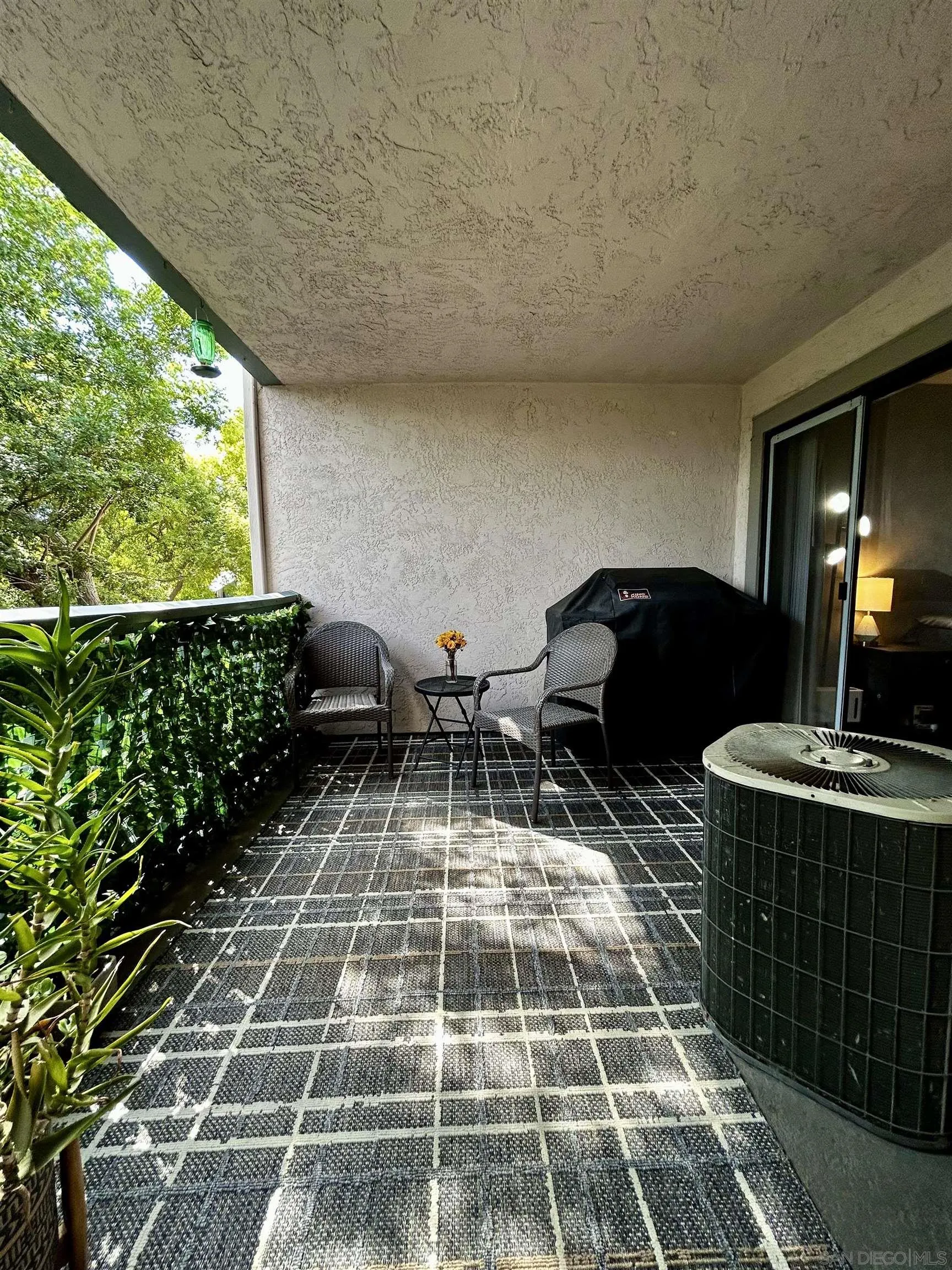 2972 Elm Tree Court Spring Valley, CA 91978 - Photo 14 of 24 Gallery Image 14