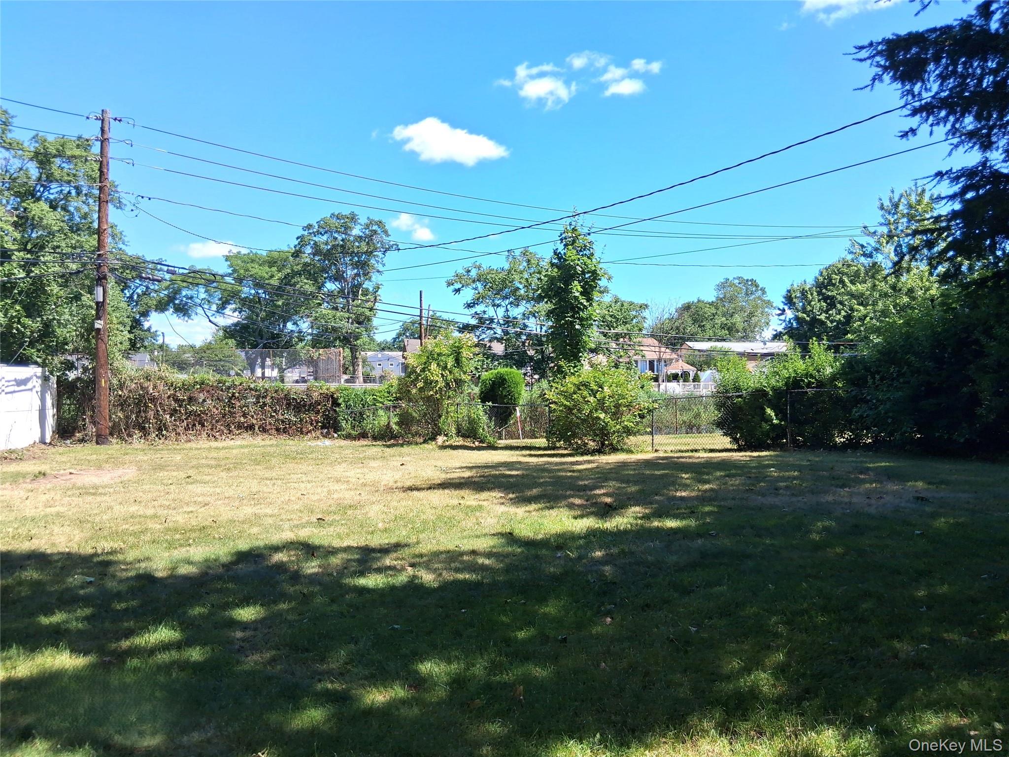 1036 Furth Road Valley Stream, NY 11581 - Photo 13 of 14