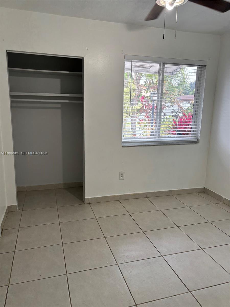 12343 Southwest 195th Terrace Miami, FL 33177 - Photo 30 of 45 a view of kitchen and window
