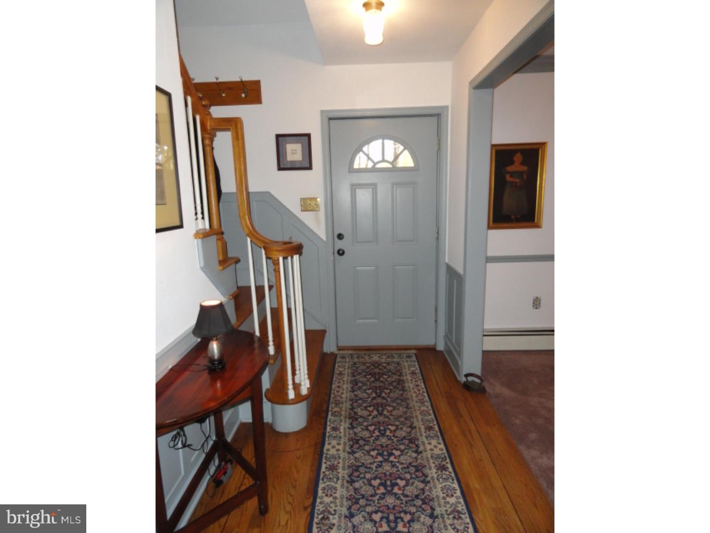 4380 Upper Ridge Road Pennsburg, PA 18073 - Photo 3 of 25 Foyer