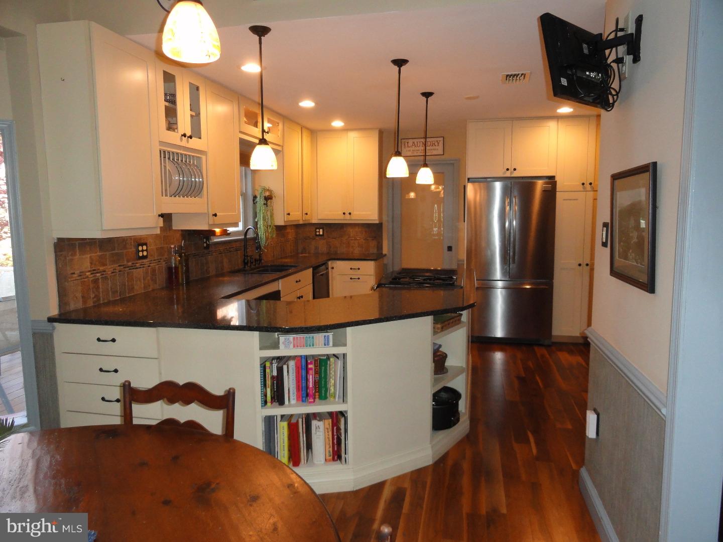 4380 Upper Ridge Road Pennsburg, PA 18073 - Photo 4 of 25 Kitchen