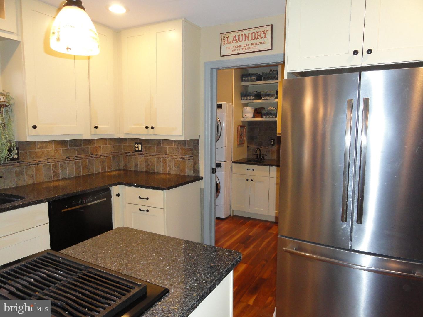 4380 Upper Ridge Road Pennsburg, PA 18073 - Photo 7 of 25 Kitchen