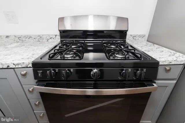 a close view of stove top oven
