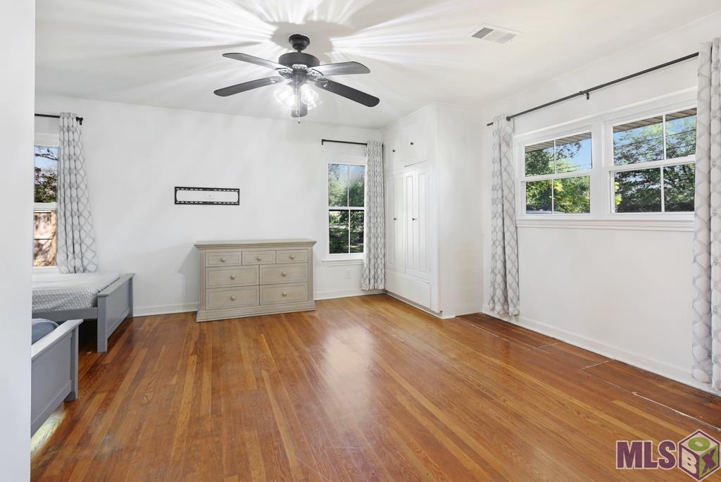 2032 Carter Avenue Baton Rouge, LA 70806 - Photo 23 of 35 Bedroom 2 w/ bath
