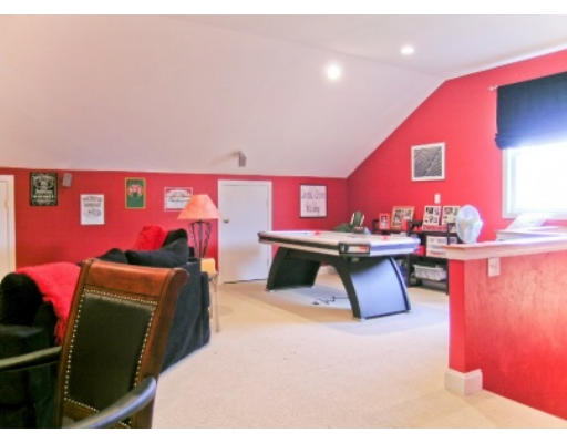 35 Andrea Circle, Unit 35 Needham, MA 02494 - Photo 18 of 21