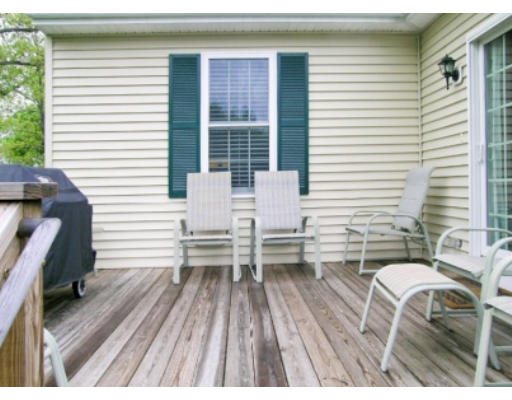 35 Andrea Circle, Unit 35 Needham, MA 02494 - Photo 20 of 21