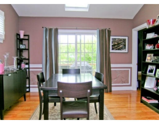 35 Andrea Circle, Unit 35 Needham, MA 02494 - Photo 9 of 21